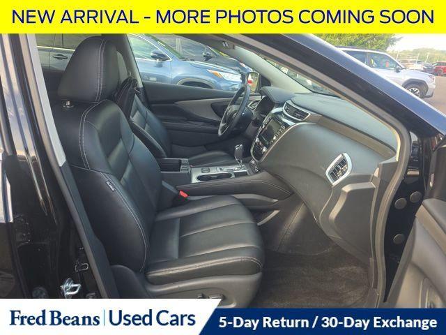 Photo of 2024 Black Nissan Murano