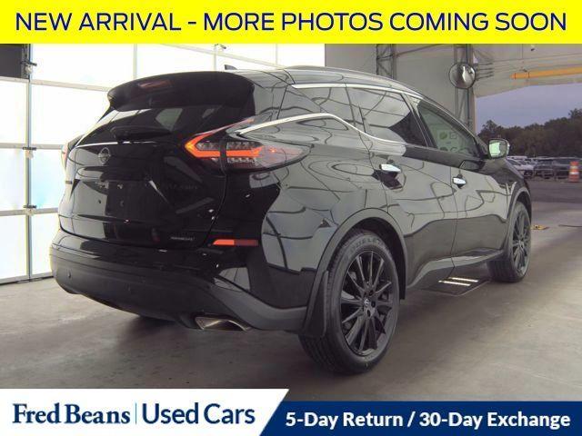 Photo of 2024 Black Nissan Murano