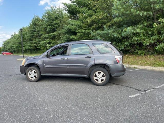 Photo of 2007 Granite Gray Metallic Chevrolet Equinox