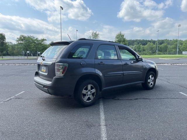 Photo of 2007 Granite Gray Metallic Chevrolet Equinox