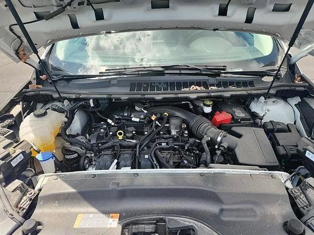 Photo of 2024 Oxford White Ford Edge