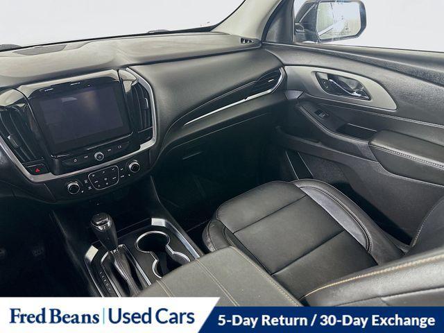 Photo of 2019 Mosaic Black Metallic Chevrolet Traverse