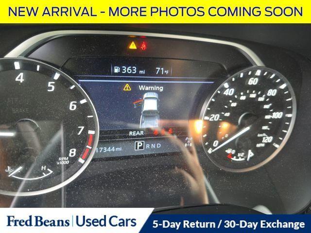 Photo of 2024 Super Black Nissan Frontier