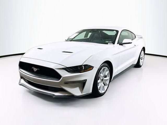 Photo of 2022 Oxford White Ford Mustang