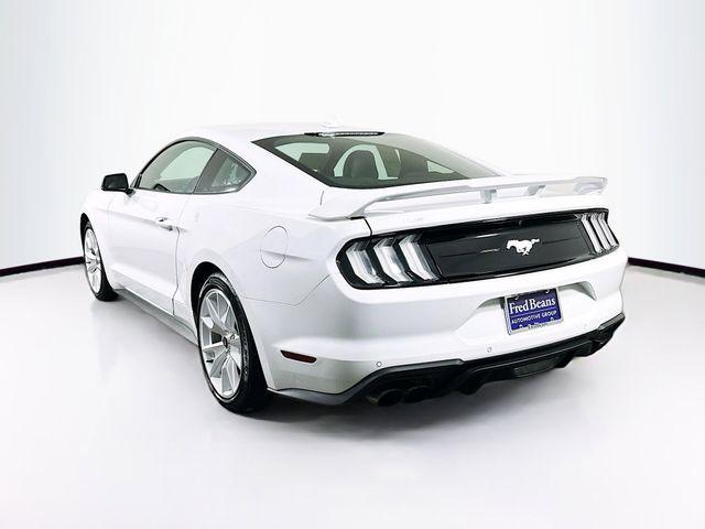 Photo of 2022 Oxford White Ford Mustang