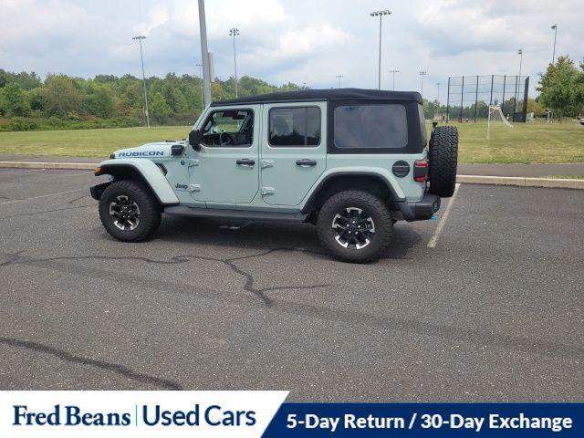 Photo of 2024 Earl Clearcoat Jeep Wrangler 4xe