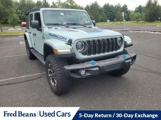 Photo of 2024 Earl Clearcoat Jeep Wrangler 4xe