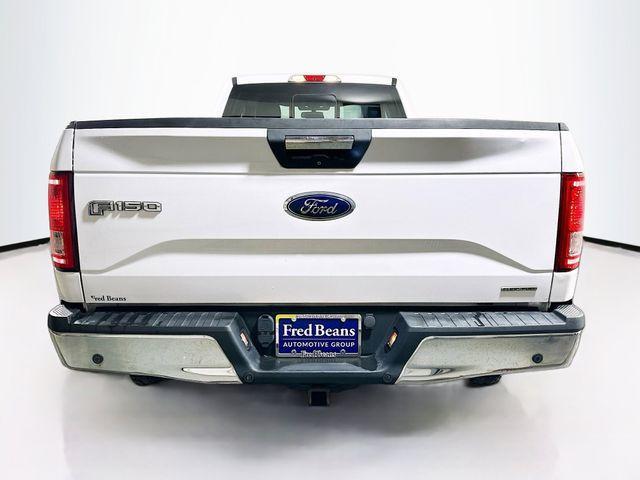 Photo of 2016 Oxford White Ford F-150