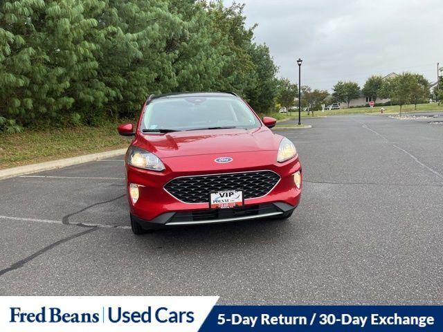 Photo of 2022 Rapid Red Metallic Tinted Clearcoat Ford Escape PHEV