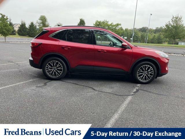 Photo of 2022 Rapid Red Metallic Tinted Clearcoat Ford Escape PHEV