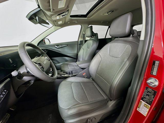 Photo of 2024 Runway Red Kia Niro