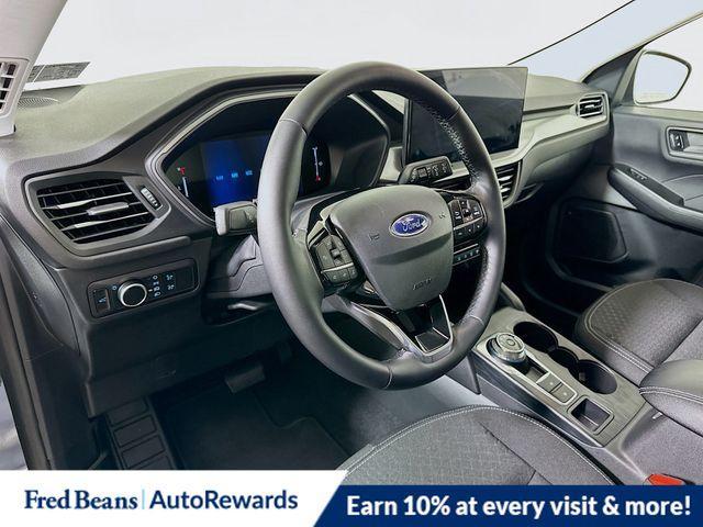 Photo of 2025 Vapor Blue Metallic Ford Escape