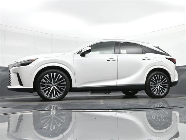 Photo of 2025 Eminent White Pearl Lexus RX 350