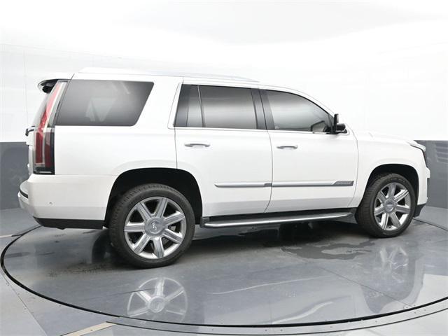 Photo of 2018 Crystal White Tricoat Cadillac Escalade