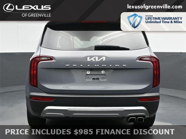 Photo of 2022 Everlasting Silver Kia Telluride