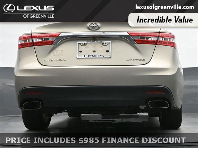 Photo of 2015 Creme Brulee Mica Toyota Avalon