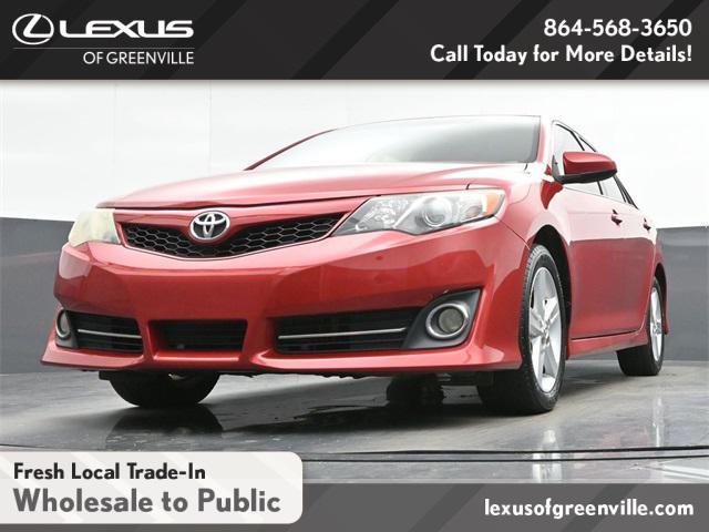 Photo of 2014 Barcelona Red Metallic Toyota Camry