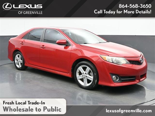 Photo of 2014 Barcelona Red Metallic Toyota Camry