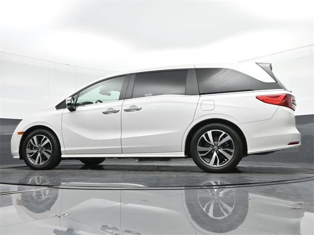 Photo of 2023 Platinum White Pearl Honda Odyssey