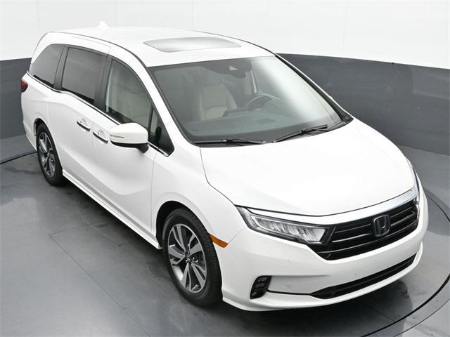 Photo of 2023 Platinum White Pearl Honda Odyssey