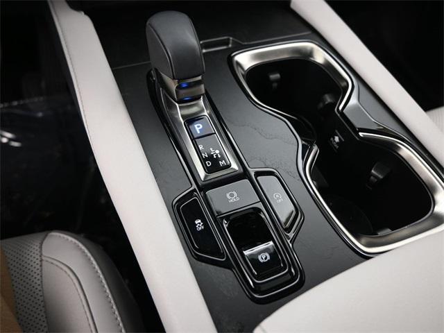 Photo of 2023 Eminent White Pearl Lexus RX 350