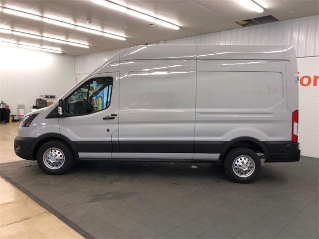 Photo of 2024 Gray Metallic Ford Transit-350