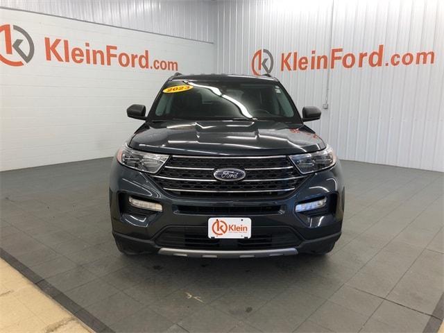 Photo of 2023 Stone Blue Metallic Ford Explorer