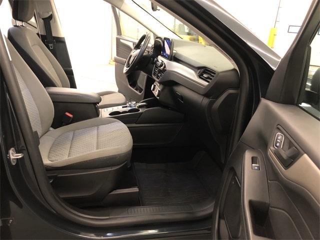 Photo of 2022 Stone Blue Metallic Ford Escape