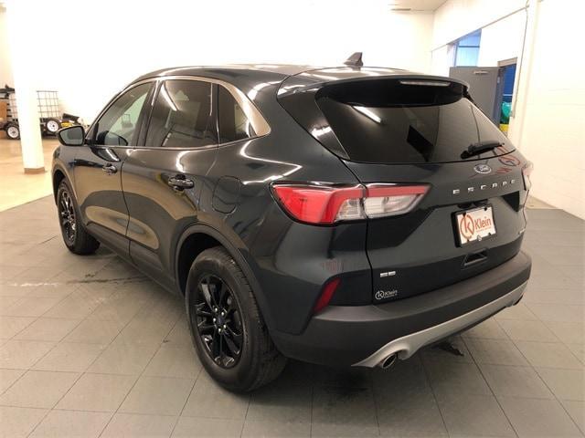 Photo of 2022 Stone Blue Metallic Ford Escape