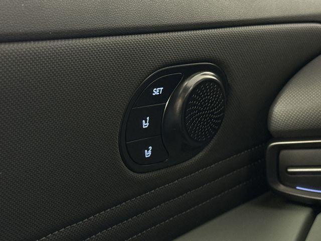 Photo of 2025 Amazon Gray Hyundai ELANTRA HEV