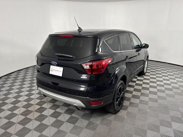 Photo of 2019 Black Metallic Ford Escape