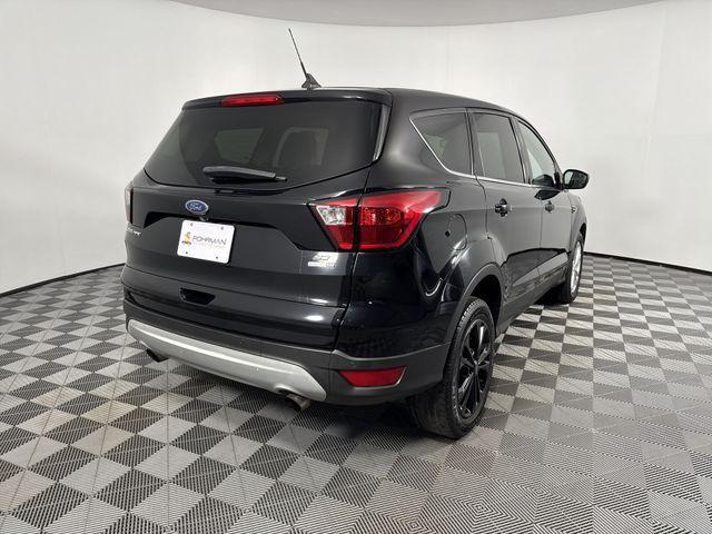 Photo of 2019 Black Metallic Ford Escape
