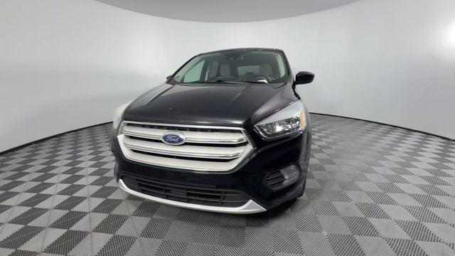 Photo of 2019 Black Metallic Ford Escape