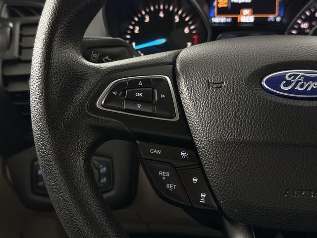 Photo of 2019 Black Metallic Ford Escape