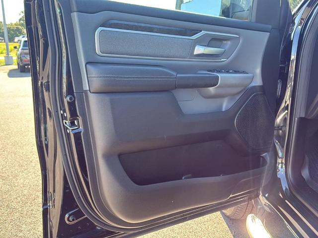 Photo of 2022 Diamond Black RAM 1500
