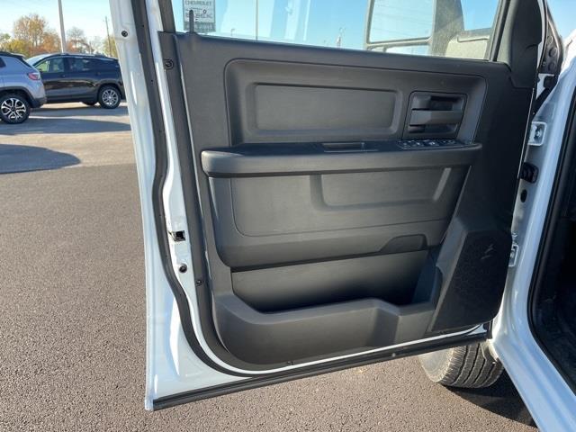 Photo of 2024 Bright White Clearcoat RAM 3500