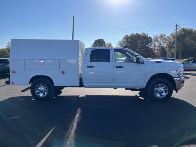 Photo of 2024 Bright White Clearcoat RAM 3500