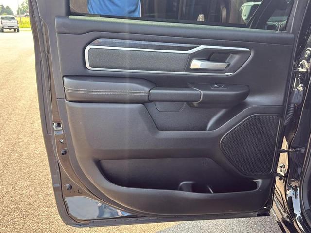 Photo of 2021 Diamond Black RAM 1500