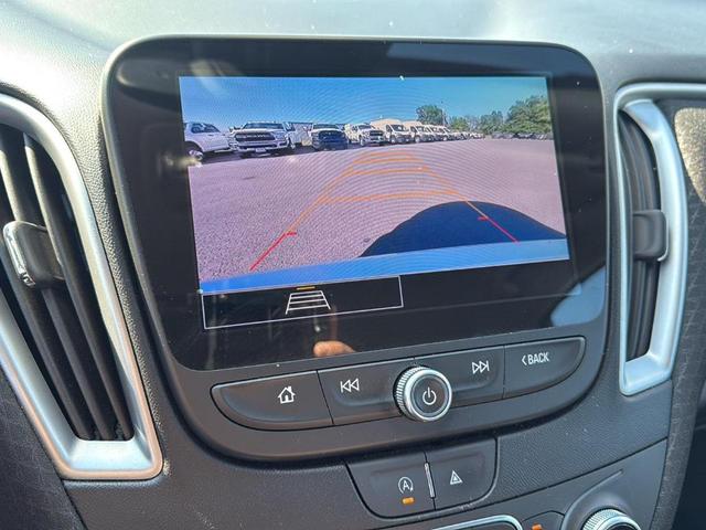Photo of 2023 Summit White Chevrolet Malibu
