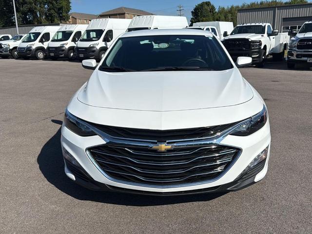 Photo of 2023 Summit White Chevrolet Malibu