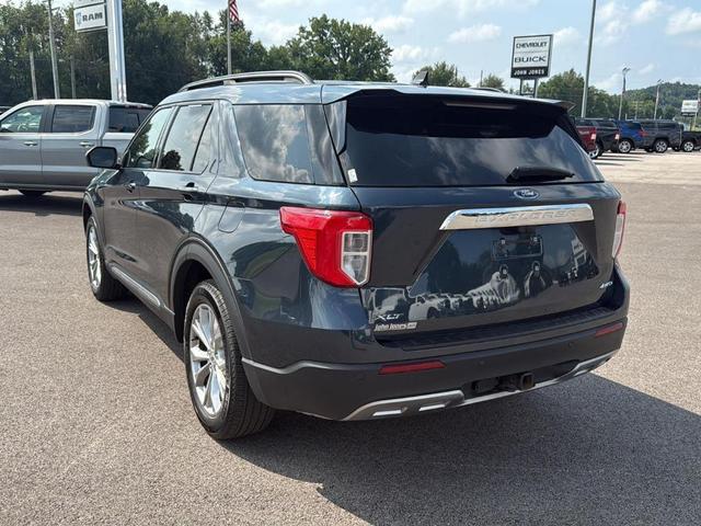 Photo of 2023 Stone Blue Metallic Ford Explorer