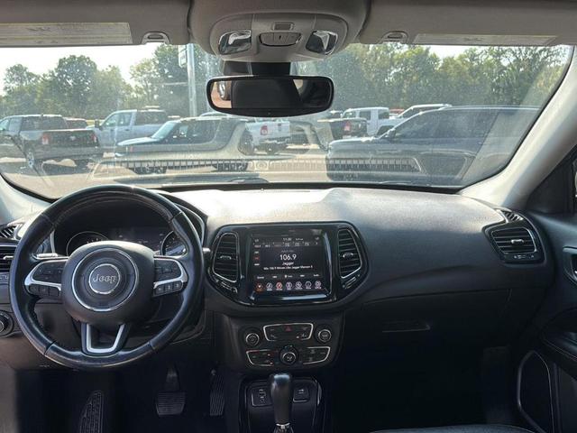 Photo of 2021 Billet Silver Metallic Clearcoat Jeep Compass