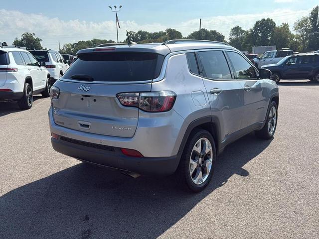 Photo of 2021 Billet Silver Metallic Clearcoat Jeep Compass