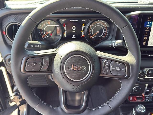 Photo of 2025 Granite Crystal Clearcoat Metallic Jeep Gladiator