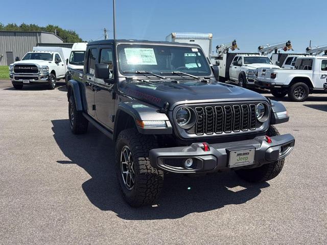 Photo of 2025 Granite Crystal Clearcoat Metallic Jeep Gladiator