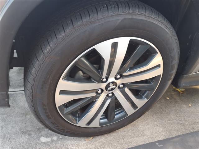Photo of 2024 Mercury Gray Metallic Mitsubishi Outlander Sport