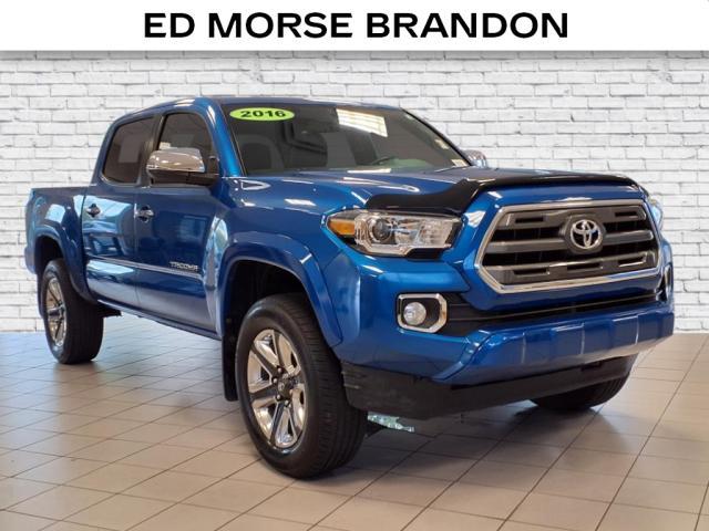 Photo of 2016 Blazing Blue Pearl Toyota Tacoma