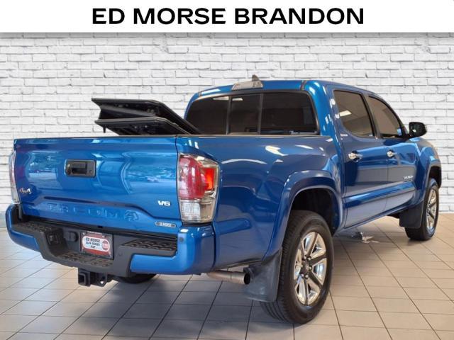 Photo of 2016 Blazing Blue Pearl Toyota Tacoma