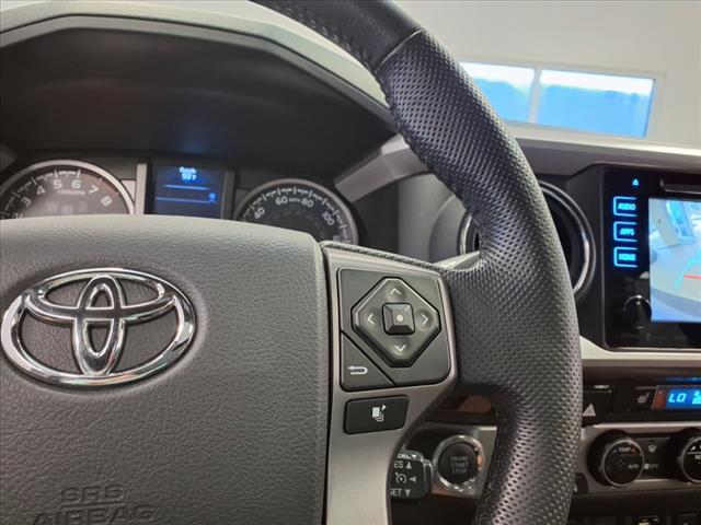Photo of 2016 Blazing Blue Pearl Toyota Tacoma