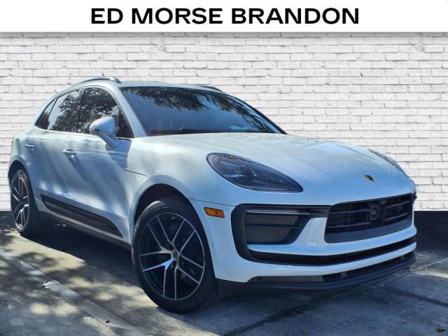 Photo of 2023 White Porsche Macan